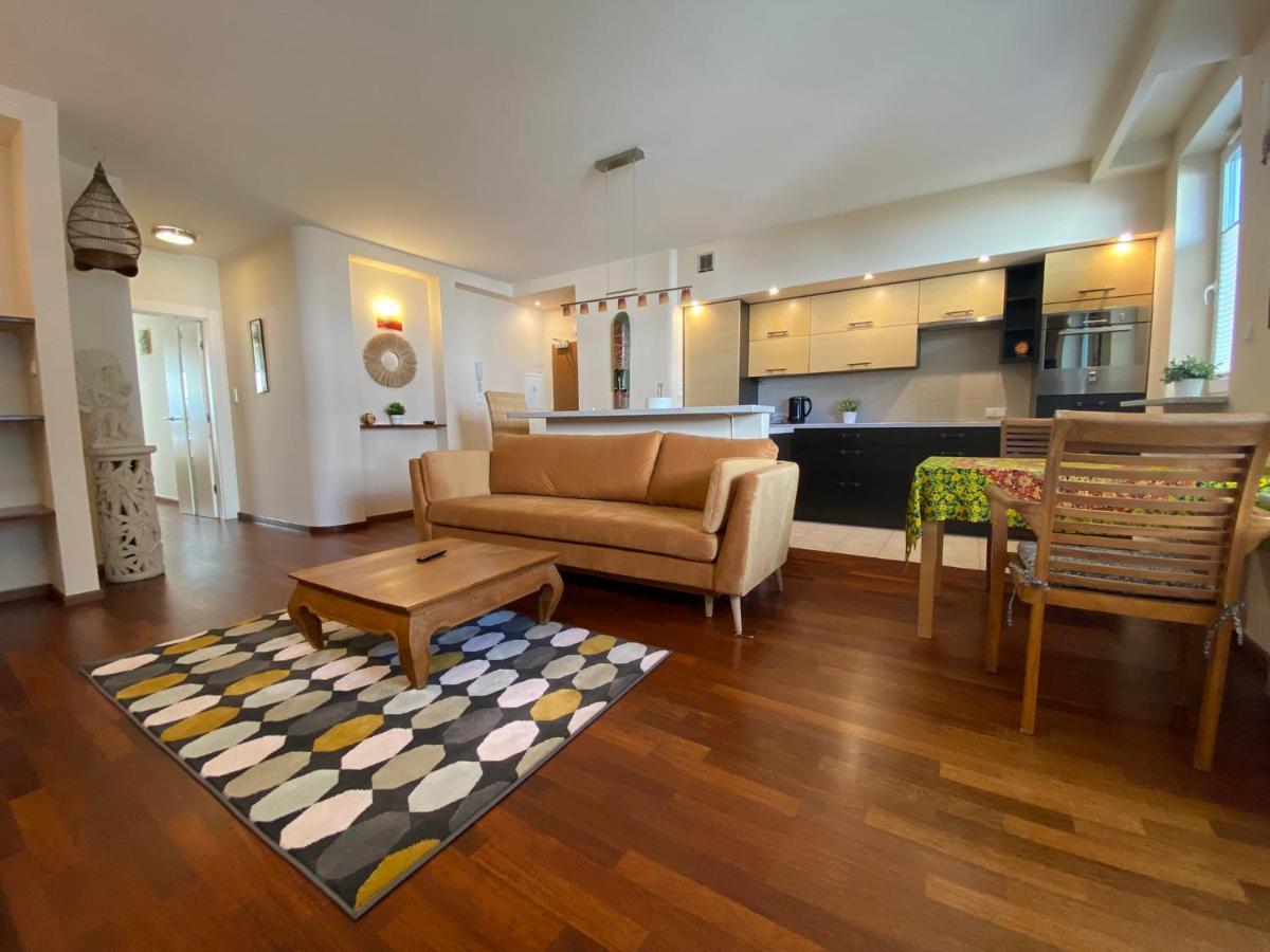 Orientalny Apartment Warsawa Bagian luar foto